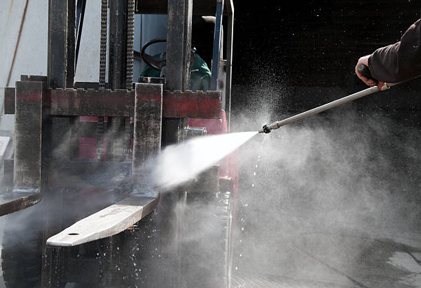Best Window and Screen Pressure Cleaning in Grayson, CA